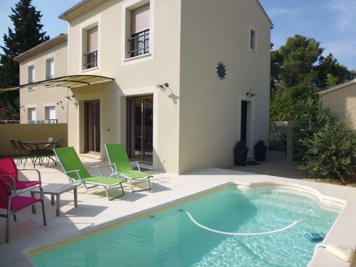 Villa Le Cabanon de Laura à LʼIsle-sur-la-Sorgue Extérieur photo